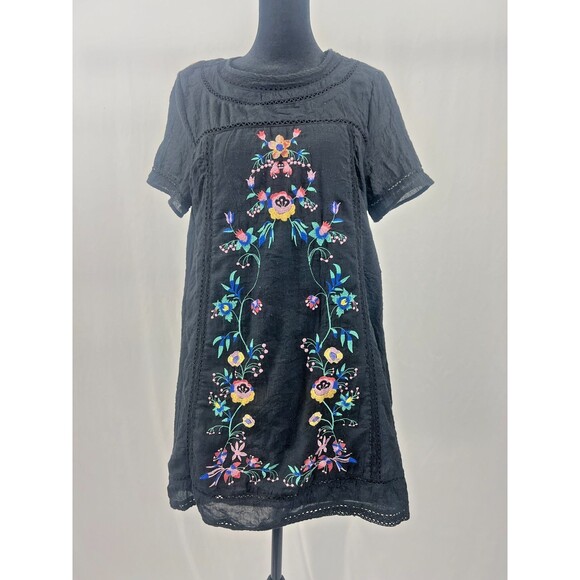 Umgee Dresses & Skirts - Umgee Embroidered Boho Dress, Black Floral Small